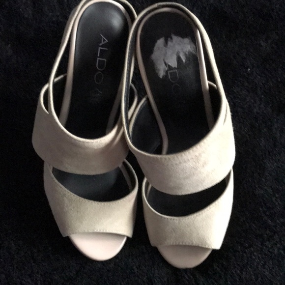 Aldo heels. Beige suede - Picture 4 of 8
